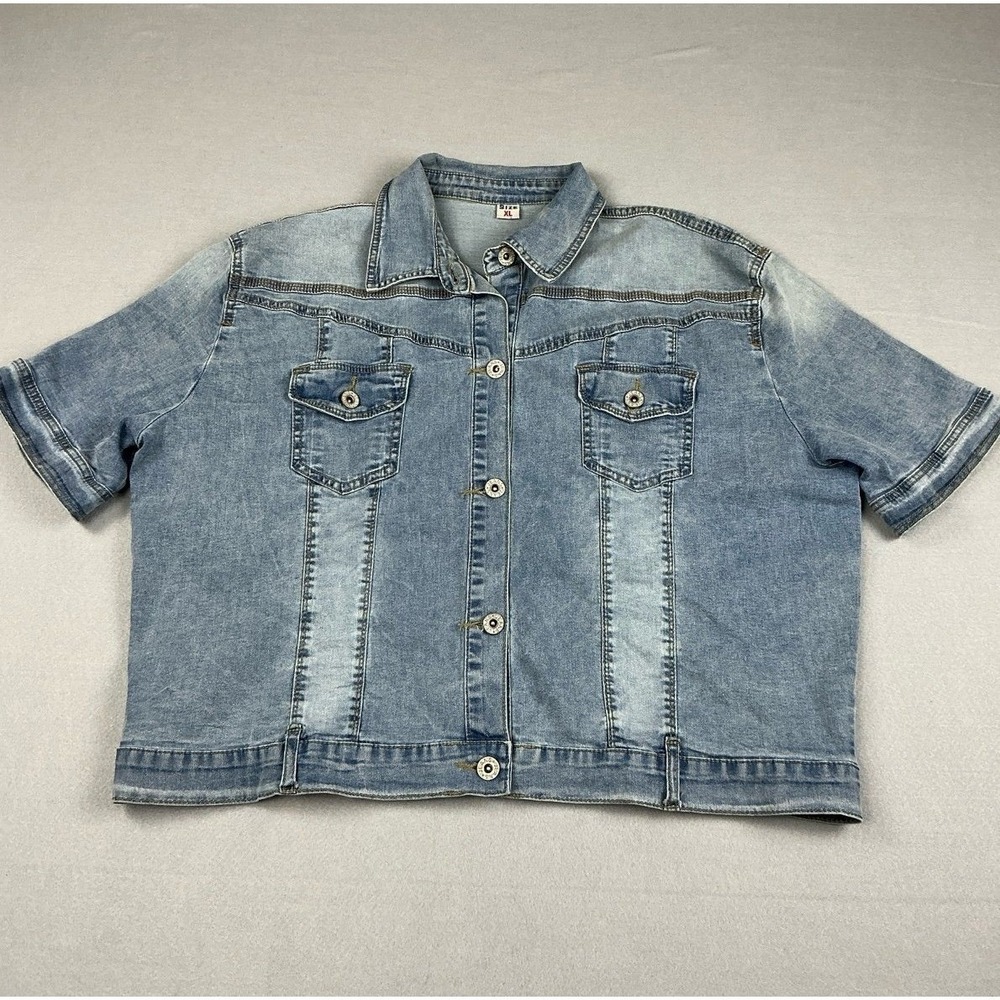 Short Sleeve Denim Jacket Shacket Light Wash Button Up Jean Top Blue Size XL